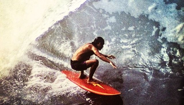 ジェリー ロペス 24歳時の1972年サーフィン 68歳時の16年リバーサーフィン映像まで Waval サーフィンと自然を愛する人のサーフメディア
