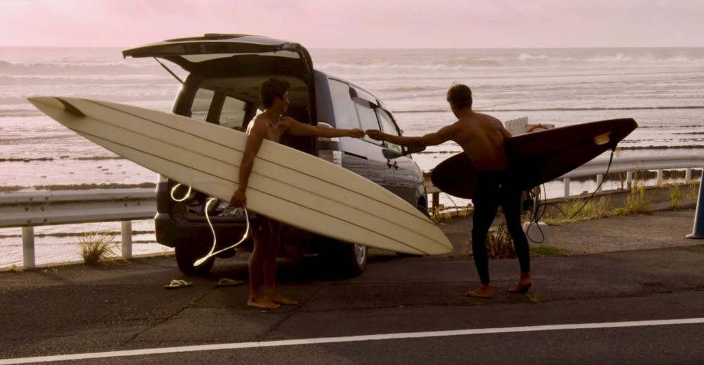 台風が宮崎県にもたらしたビッグスウェルに地元サーファー達が挑むサーフィン動画「THE DAY」