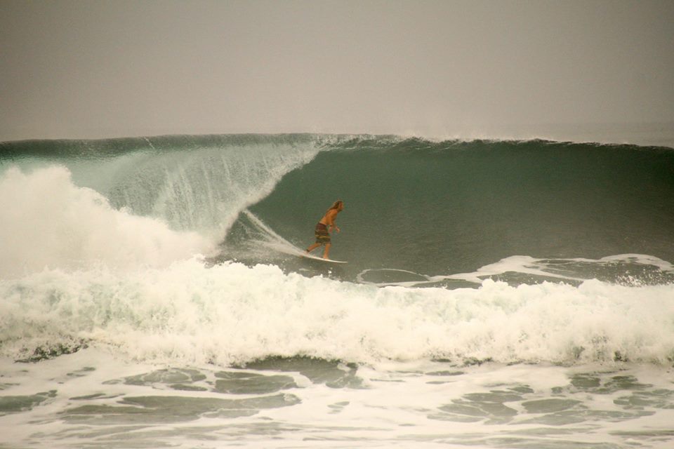 adam-surf-big-wave