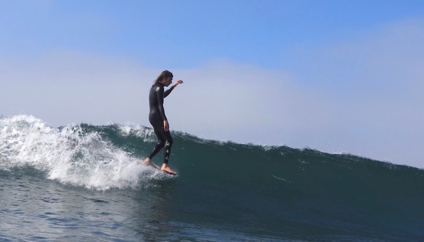 ライアン・バーチ 地元カリフォルニアでのロングボードサーフィン映像