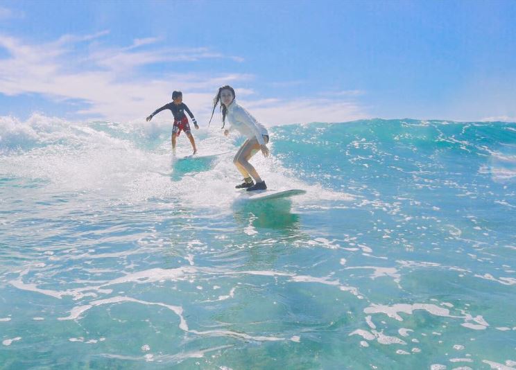 サーファー深田恭子 34歳の誕生日に今年3冊目の水着写真集を発売 Waval サーフィンと自然を愛する人のサーフメディア